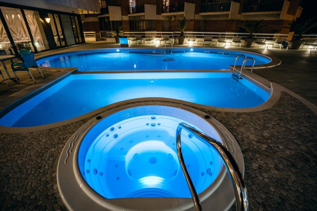 Waldorf Palace Hotel Cattolica Extérieur photo
