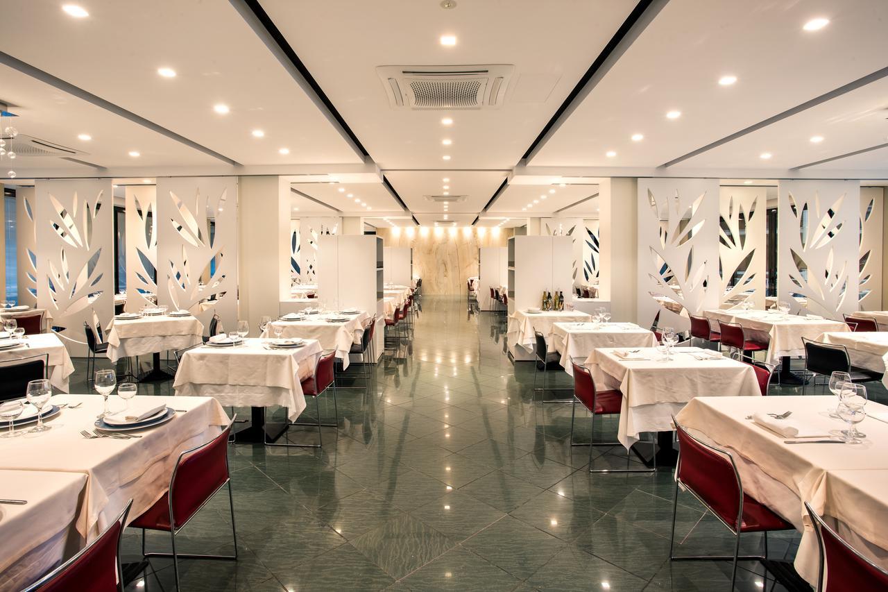 Waldorf Palace Hotel Cattolica Extérieur photo