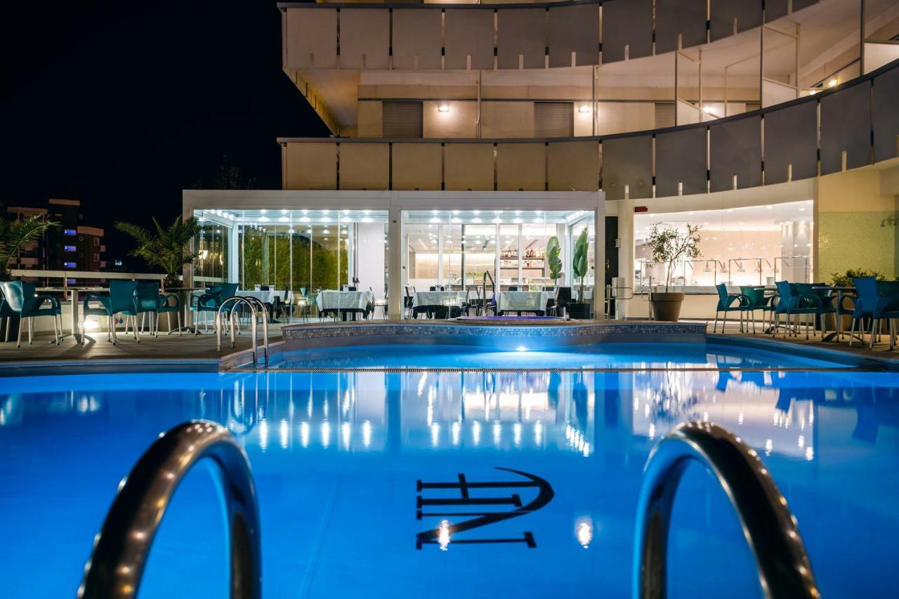 Waldorf Palace Hotel Cattolica Extérieur photo